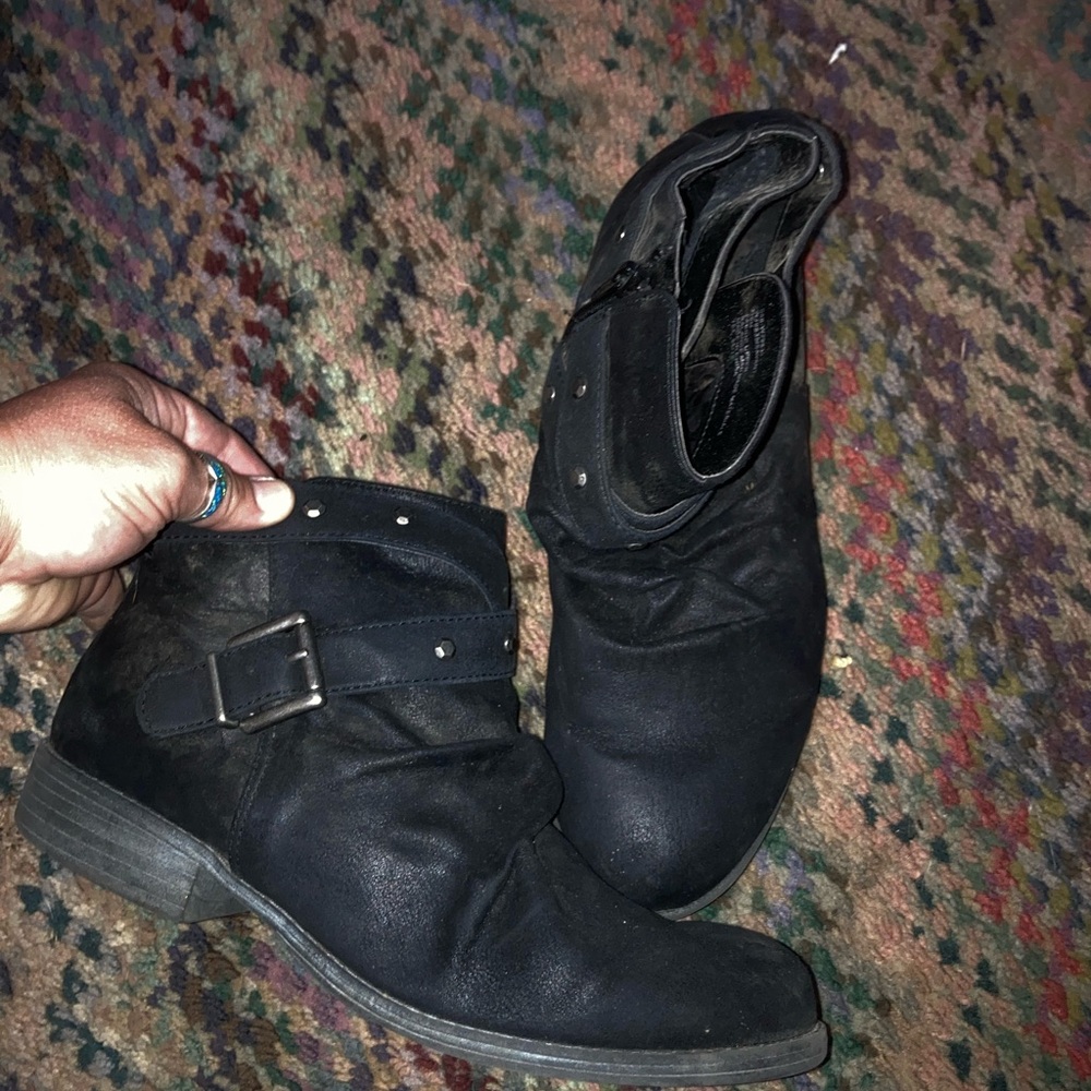 White Mountain Black Ankle Booties